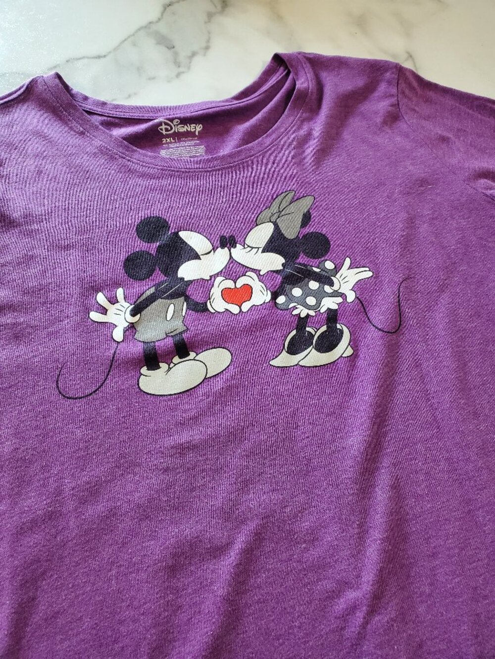 Mickey & Minnie Heart Hands T-Shirt size 2XL